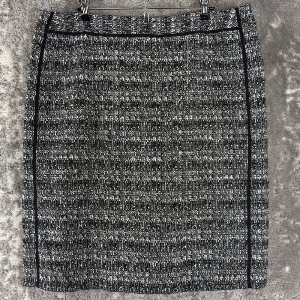 Liz Claiborne Plus Size 16W Tweed Textured Pencil Skirt Black and White Women